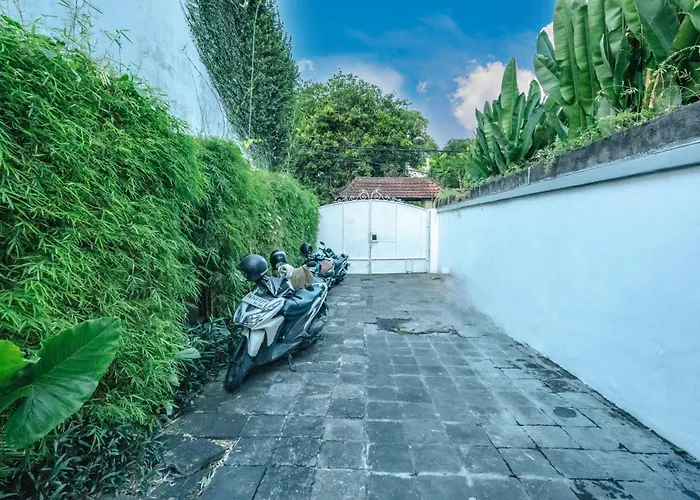 5 Bedroom Etnik In With Big Garden And Private Pool Вилла Семиньяк