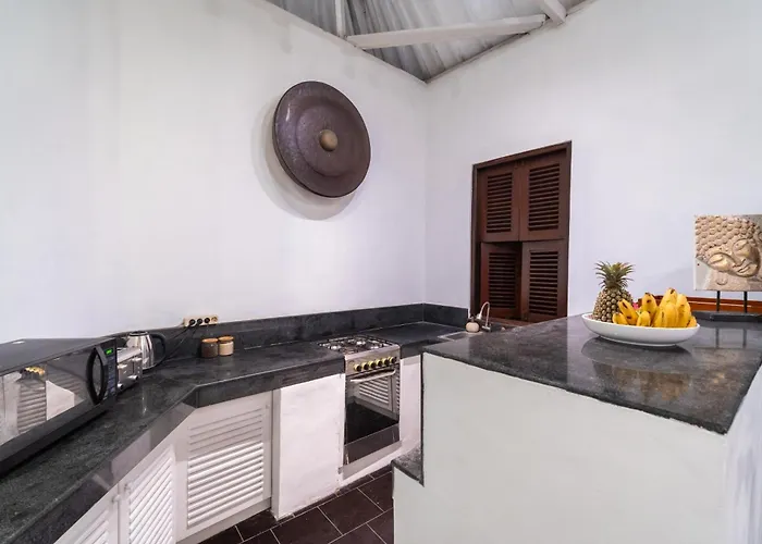 5 Bedroom Etnik In With Big Garden&private Pool Villa