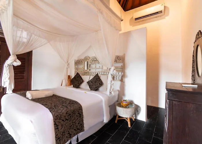 Villa 5 Bedroom Etnik In With Big Garden&private Pool Seminyak